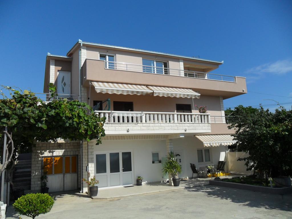 Apartman Ivana - last minute hotel in Trogir