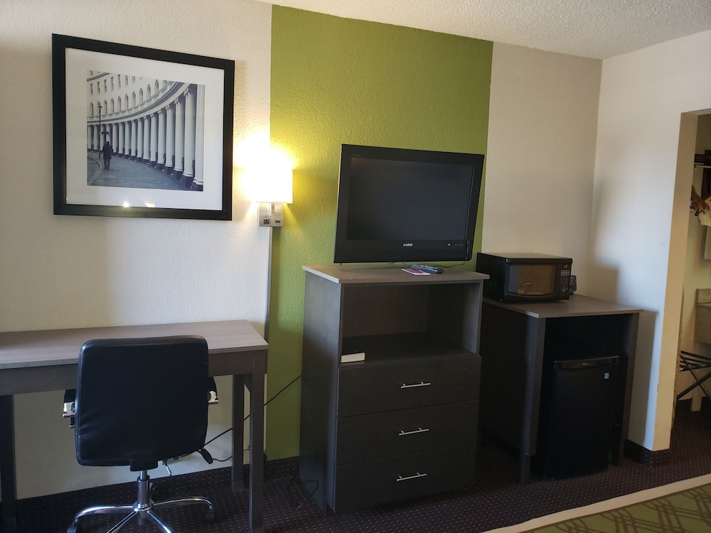 Econo Lodge Elizabeth City - photo 8