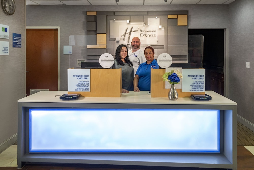 Holiday Inn Express Charlotte West Gastonia by IHG. - photo 44