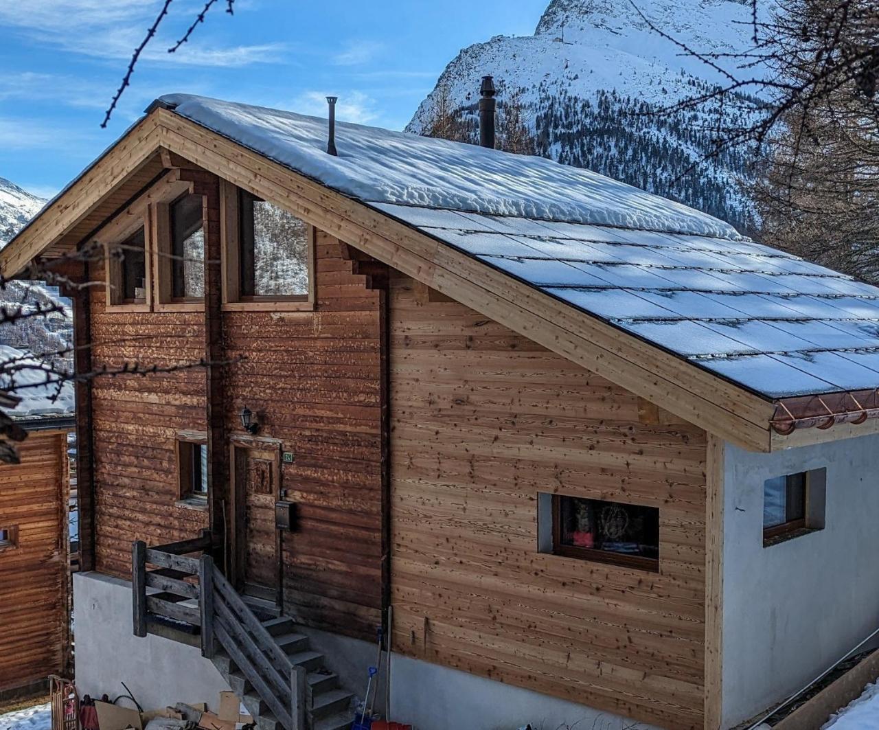 Chalet Adler — 4-Star Luxury Hotel in Saas-Fee, Switzerland