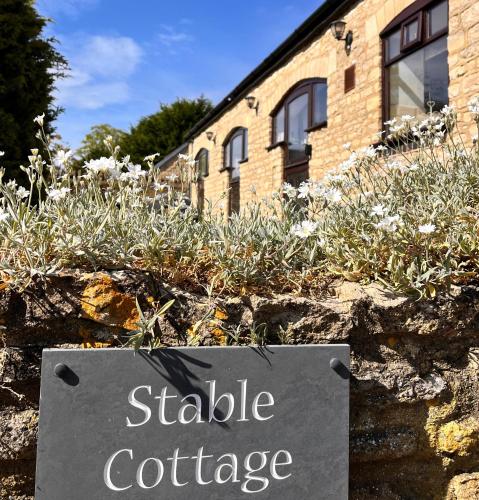 Stable Cottage Oxfordshire — 4-Star Luxury Hotel in Witney, United Kingdom