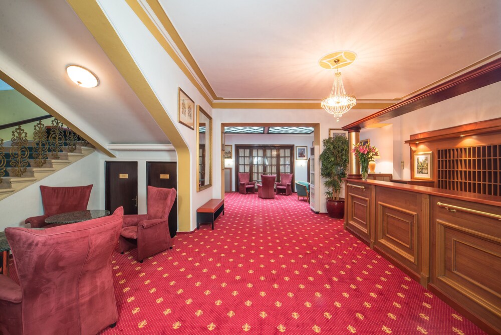 Hotel Luisa — Frantiskovy Lazne — photo 4