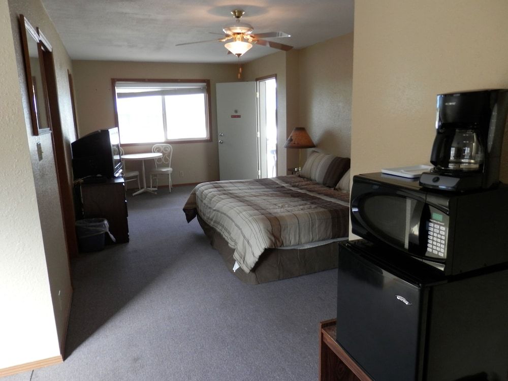 Trail Motel - photo 18