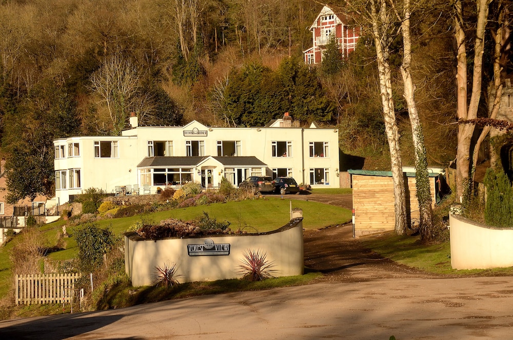 Forest View Guest House — 4-Star Luxury Hotel in Ross On Wye, United Kingdom