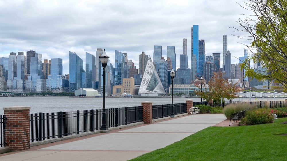 Residence Inn by Marriott Weehawken - photo 58