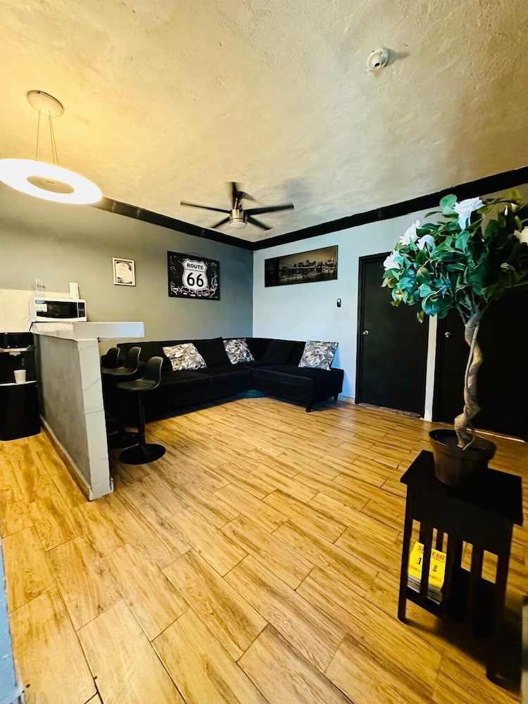 Departamentos Mateos 504 22315607 — Ciudad Acuna