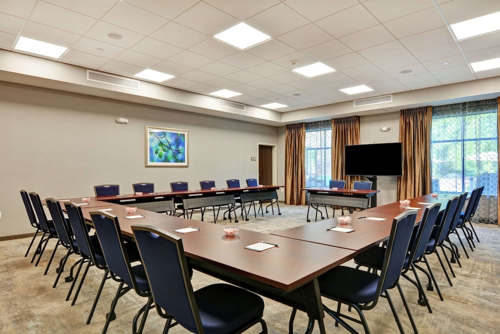 Homewood Suites by Hilton Poughkeepsie - photo 38