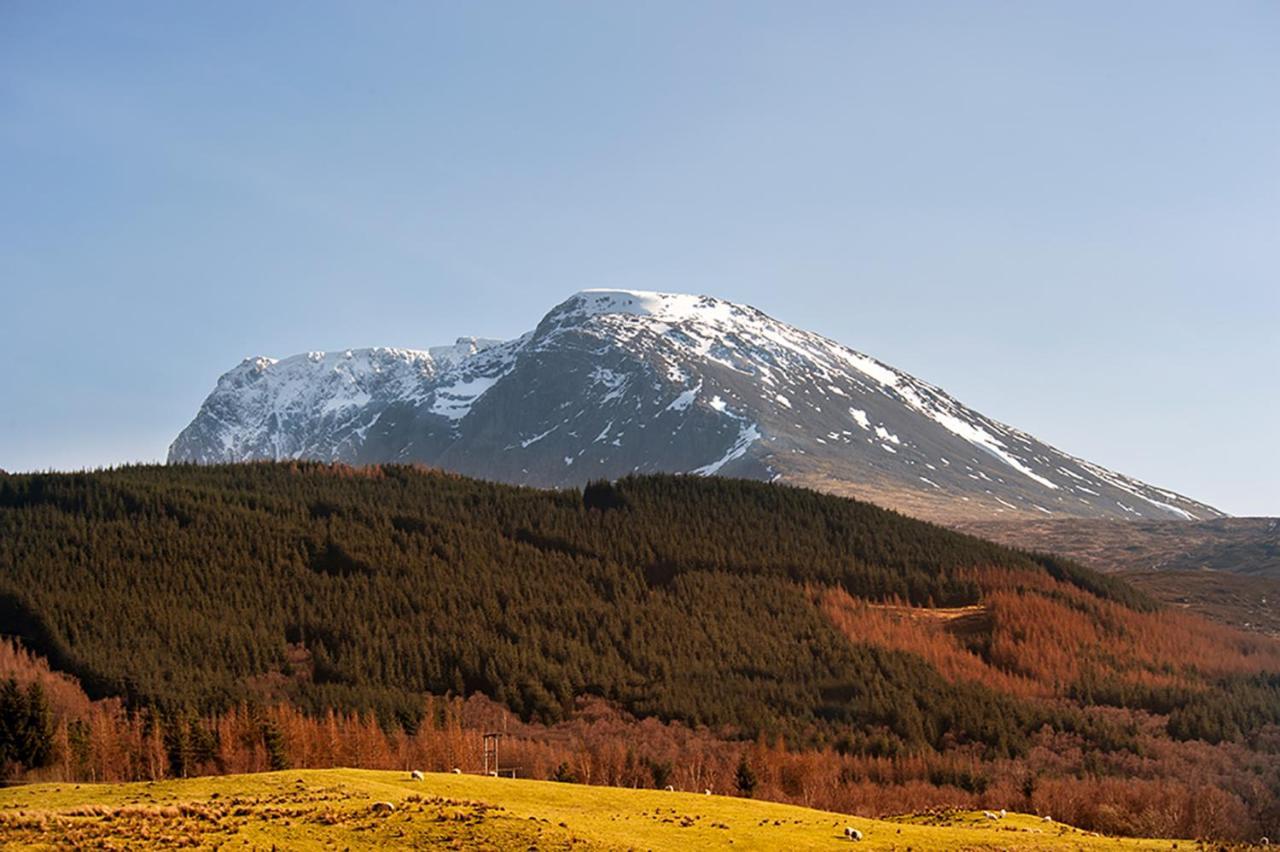 Tower Ridge Courtyard in Fort William, United Kingdom