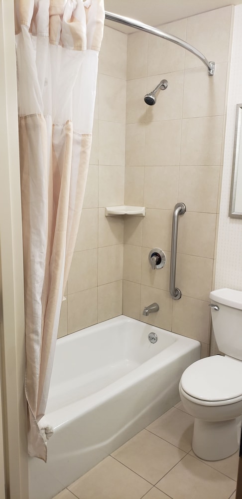 Hilton Garden Inn San Bernardino - photo 33
