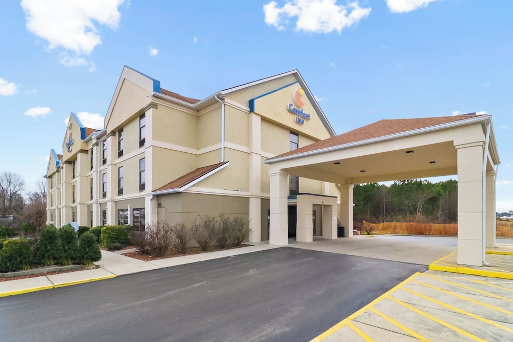 Comfort Inn Dunn near I 95 — hotel in Dunn
