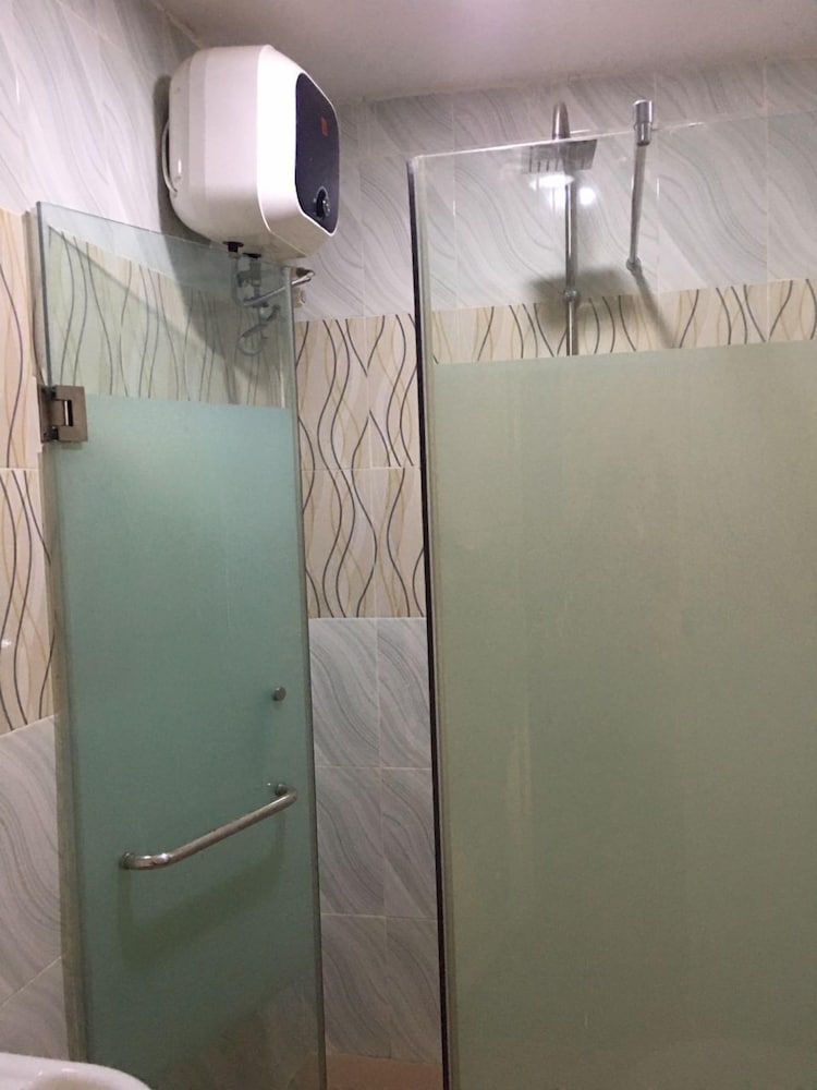 Royal Galaxy Hotel - last minute hotel in Lagos