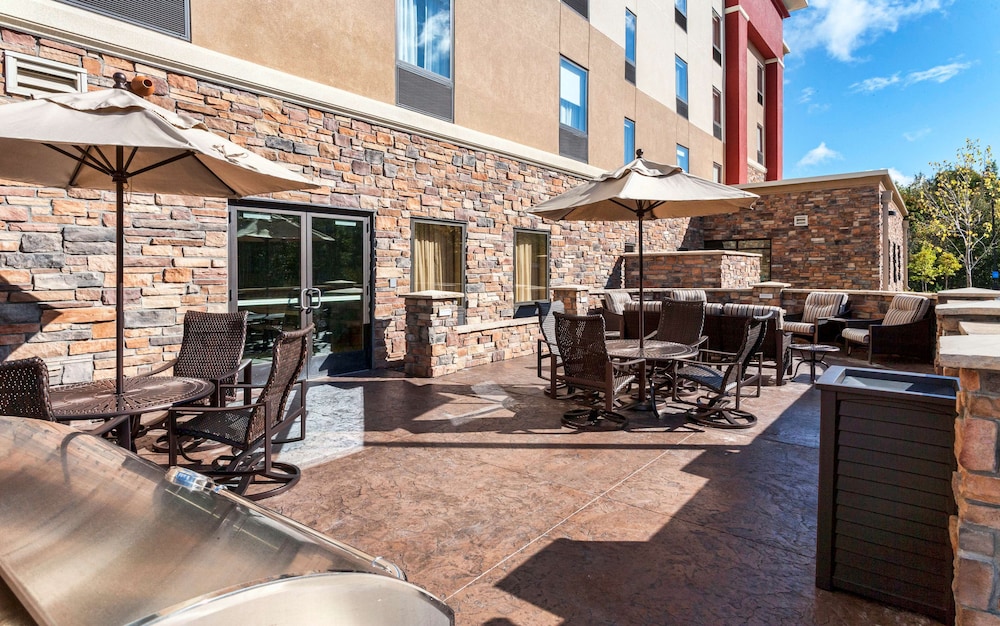 Hampton Inn & Suites Duluth North Mall Area - photo 34