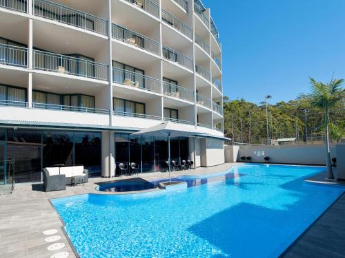 123 Landmark — 4-Star Luxury Hotel in Nelson Bay, Australia