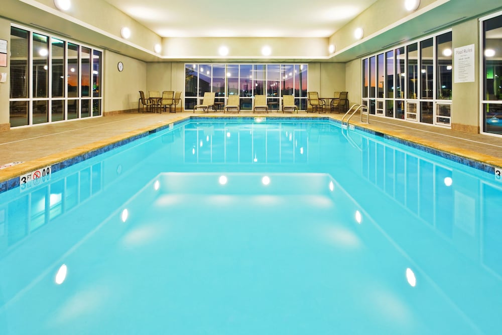 Holiday Inn Express Hotel Ooltewah Springs Chattanooga by IHG - photo 35
