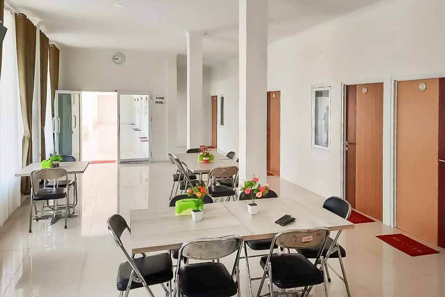 Wisma Baznas Syariah Majalengka Mitra RedDoorz in Majalengka, Indonesia