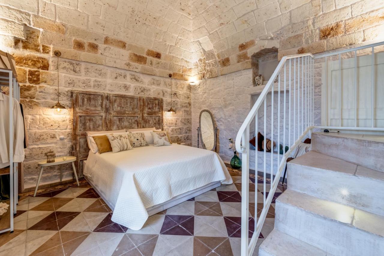 Mestru Rafeli Art in Carovigno, Italy