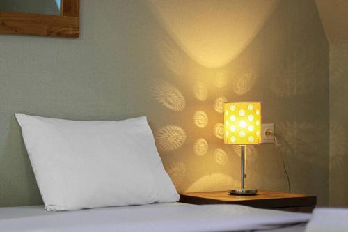 Cosy Central 2 BR Apartment By Wehost