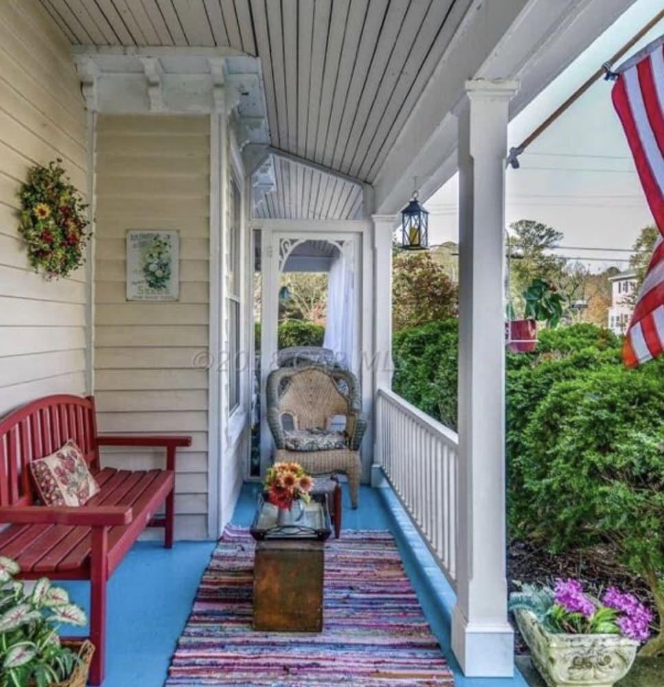 Princess Anne Book Lovers Inn - photo 22