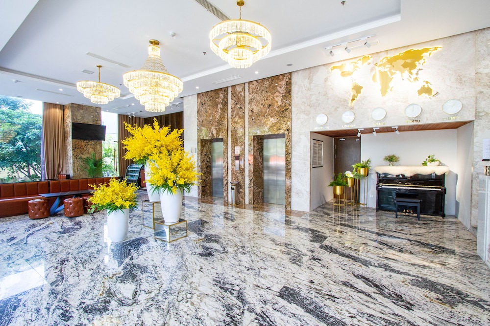 Cordial Grand Hotel Da Nang Beach Infinity Rooftop Pool in Da Nang, Vietnam