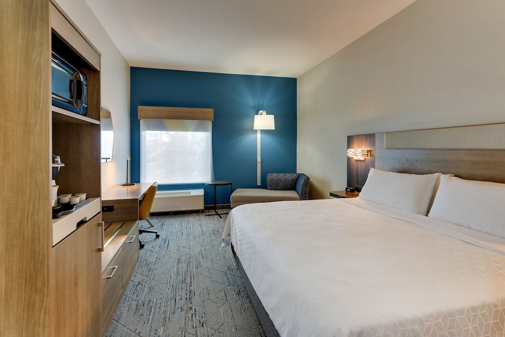 Holiday Inn Express & Suites Ardmore by IHG - photo 21