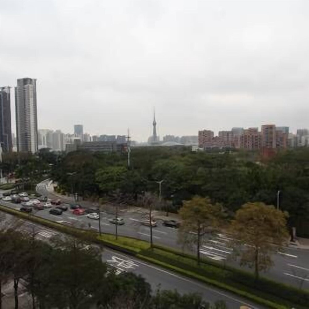 Lake view Hotel - carbon neutral hotel in Foshan
