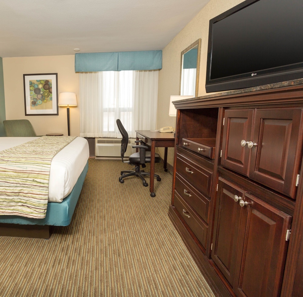 Hotel Indigo Detroit North Troy by IHG - photo 7