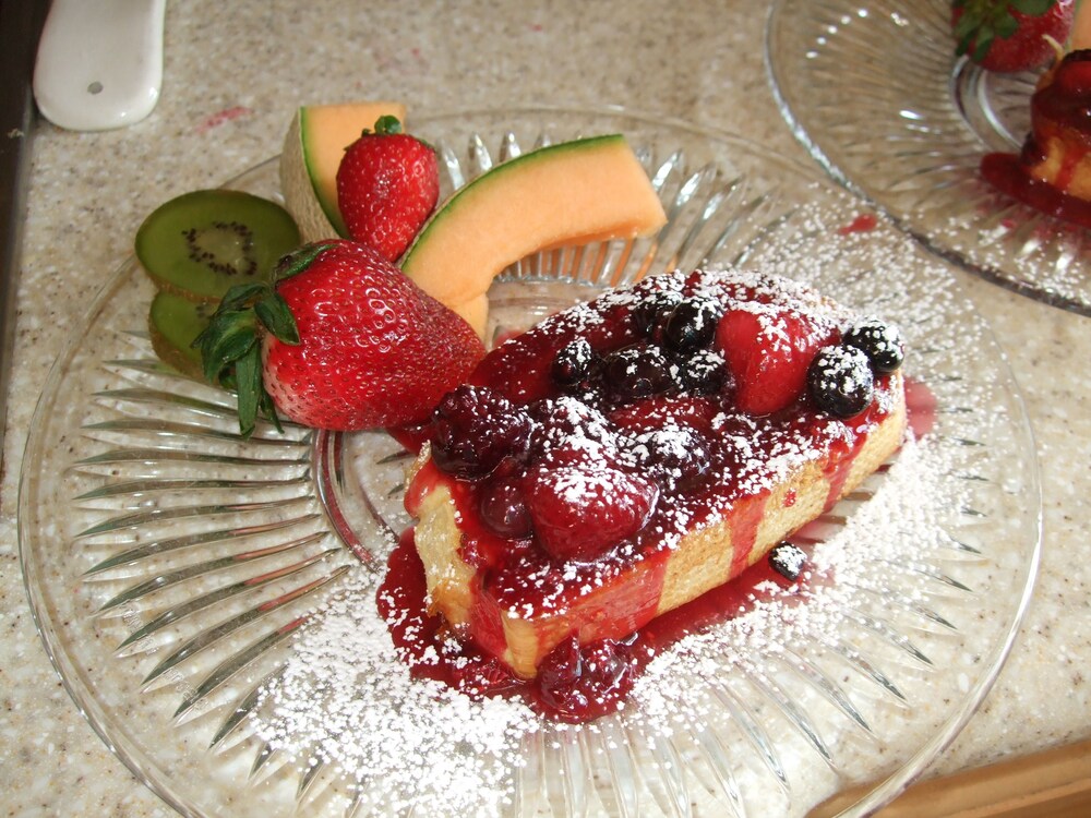 The Iron Gate Inn - photo 41