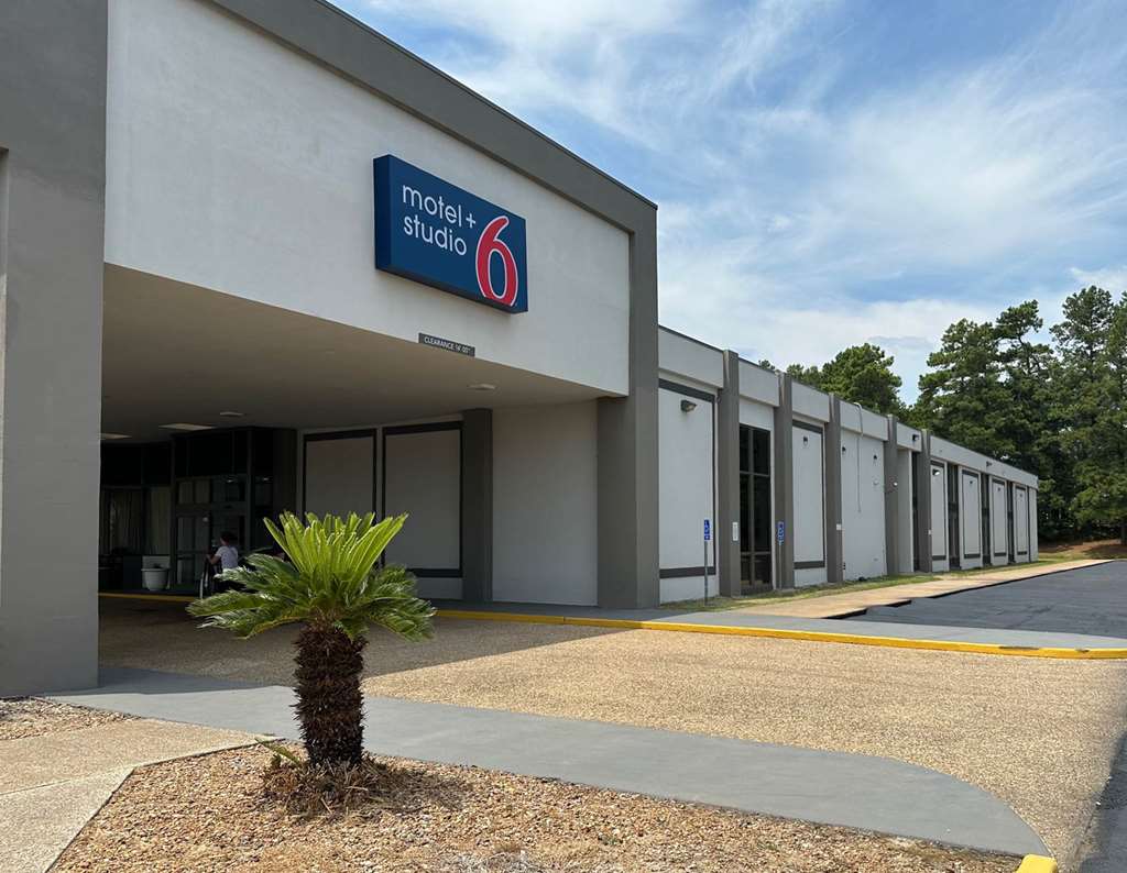 Motel 6 Nacogdoches TX SFA University - photo 3