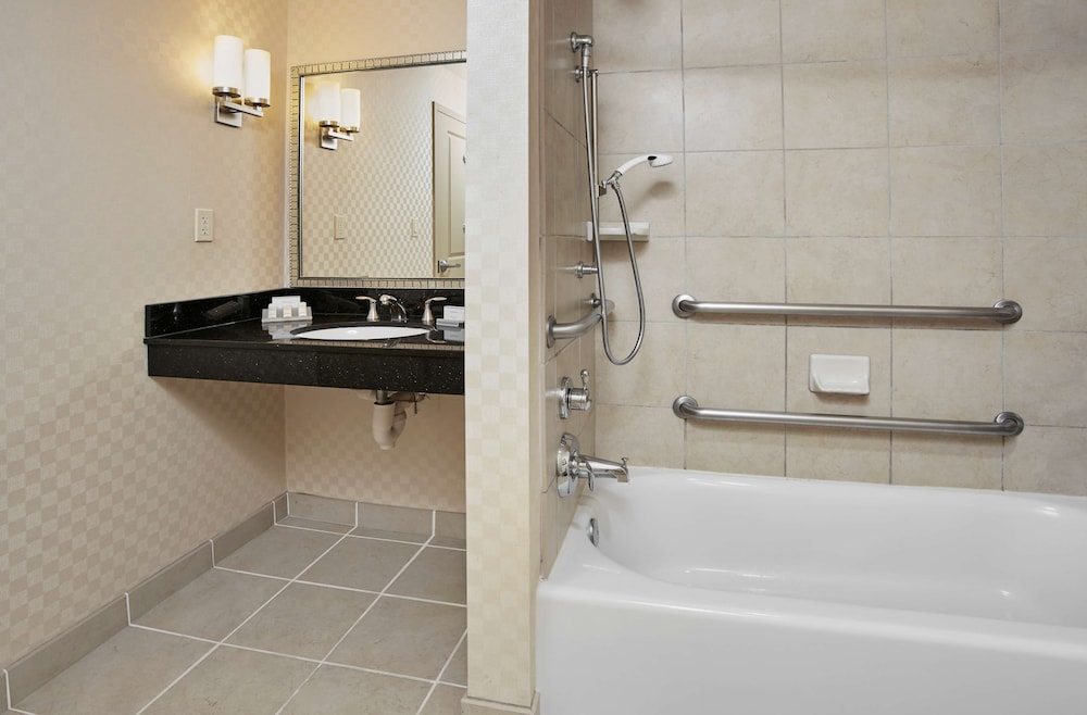 Hilton Garden Inn Rockville Gaithersburg - photo 13