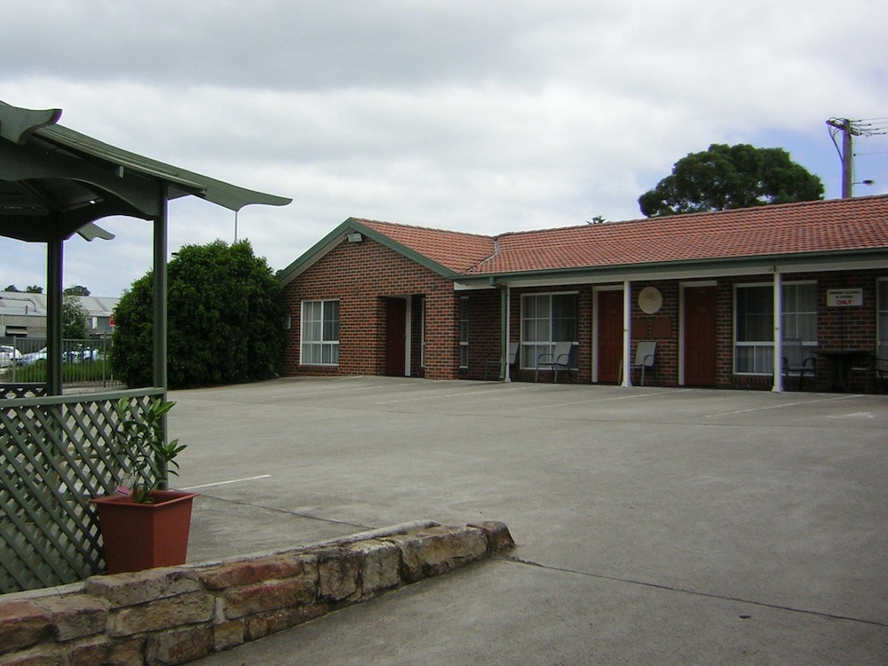 George Bass Motor Inn — Nowra — photo 3