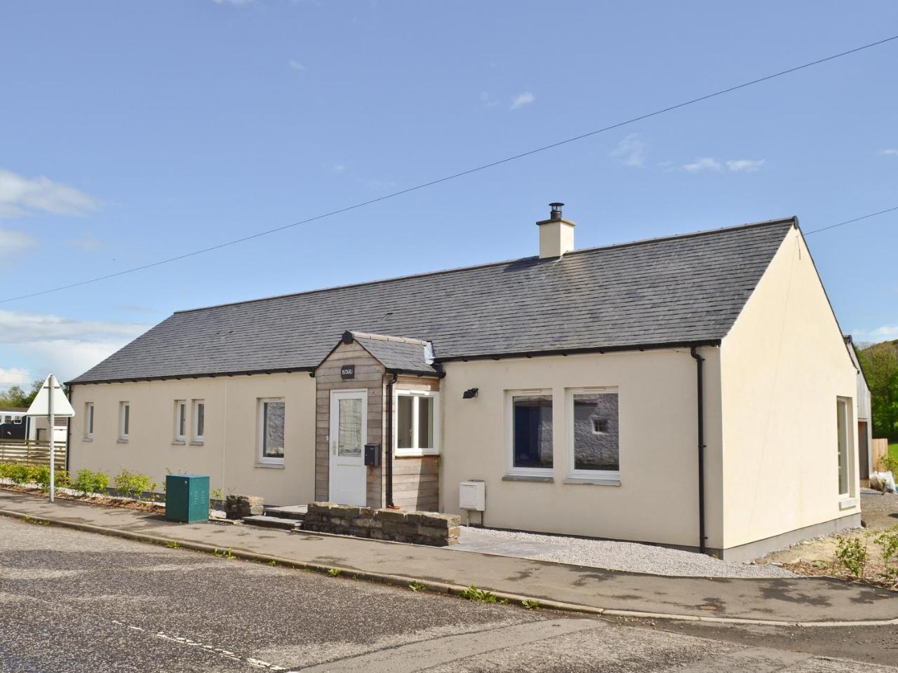 Bengali in Castle Douglas, United Kingdom