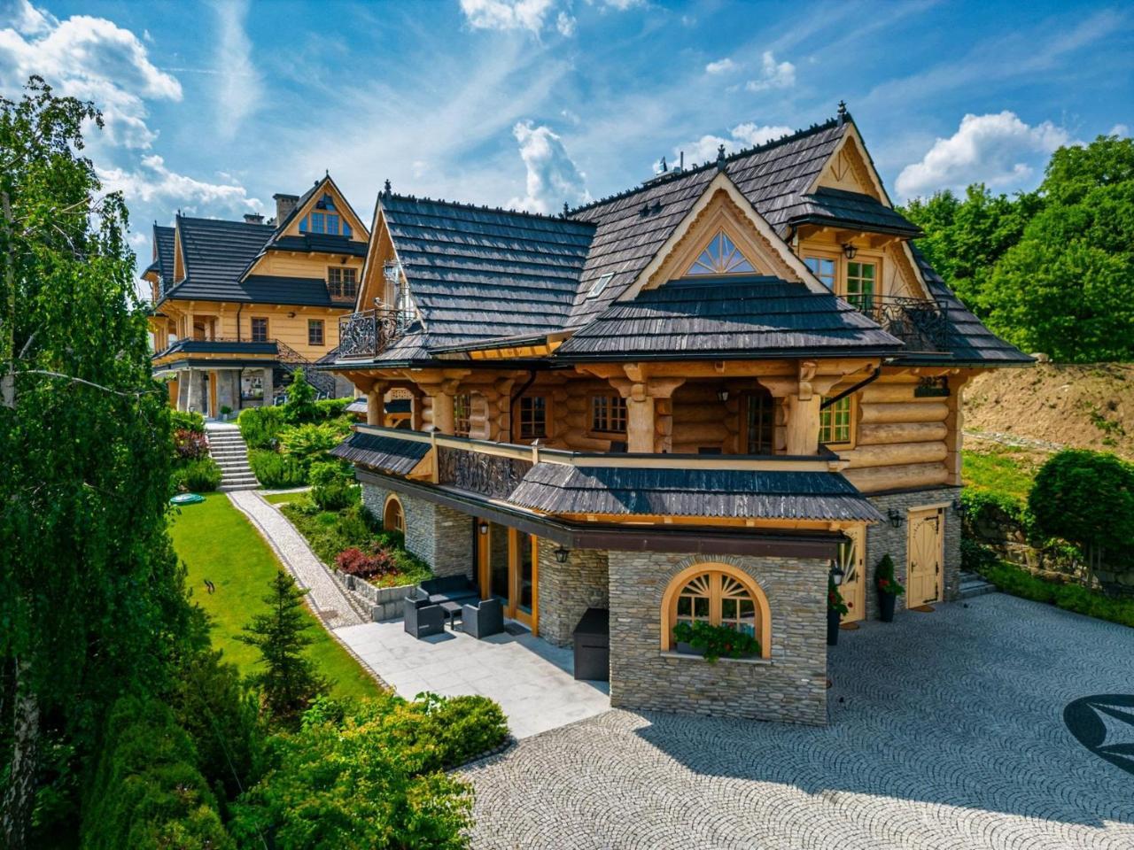 Rezydencja Pod Sadami in Szczawnica, Poland