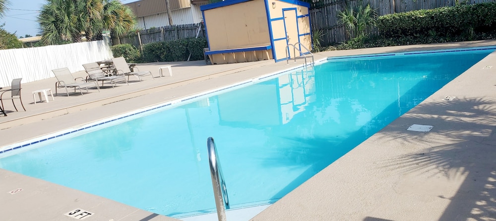 Sweet Dream Inn - photo 26