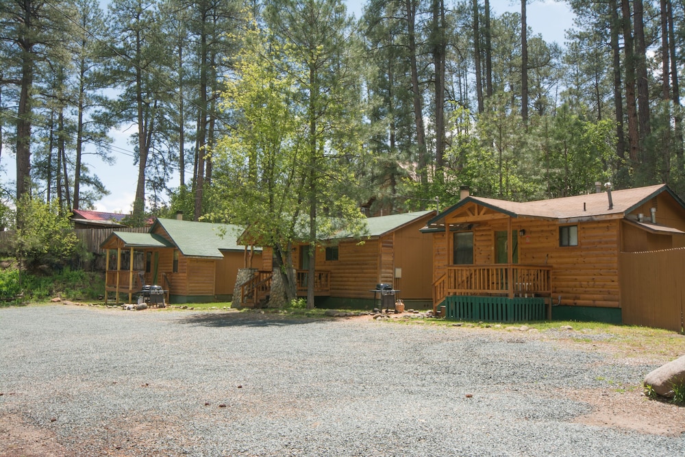 Upper Canyon Inn & Cabins - photo 164