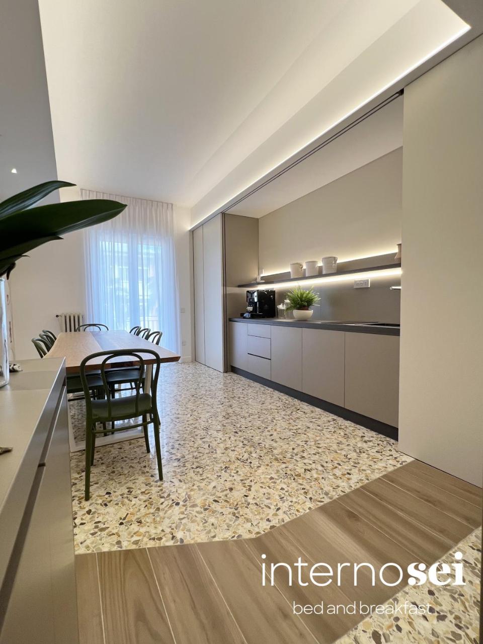 Interno Sei B&B — 4-Star Luxury Hotel in Agropoli, Italy