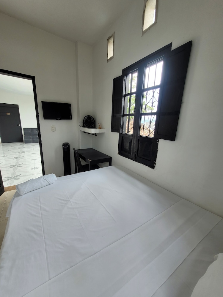 Hotel Capilla del Sol — Garzon — photo 2