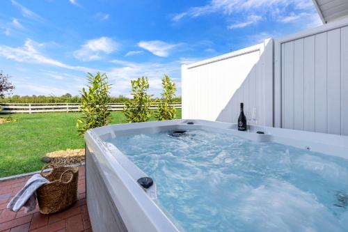 Wellness Doppelhaushälfte Meer eingezäunt 130m in Fehmarn, Germany