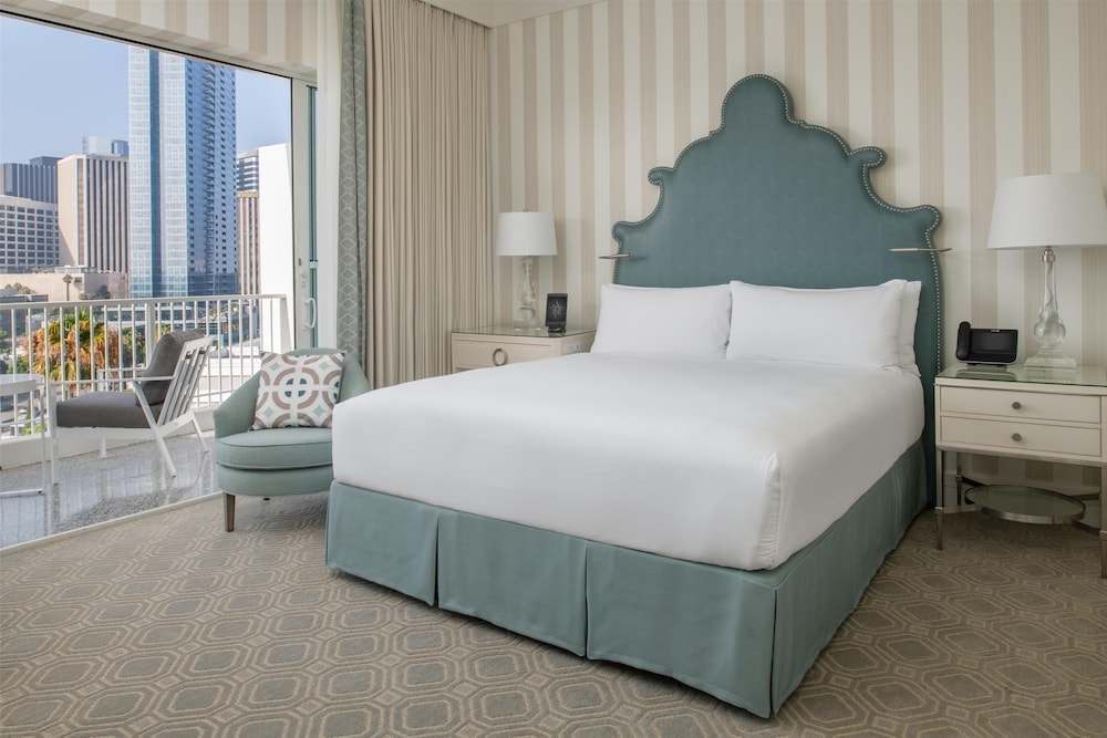 The Beverly Hilton - photo 26
