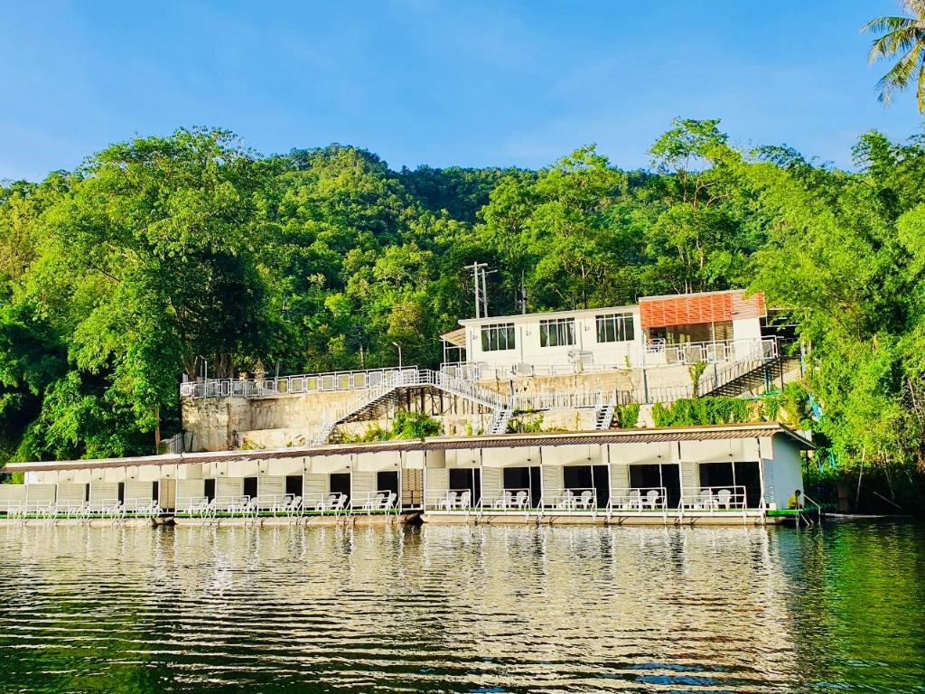 River View Resort ริเวอร์ วิว รีสอร์ท - last minute hotel in Kanchanaburi