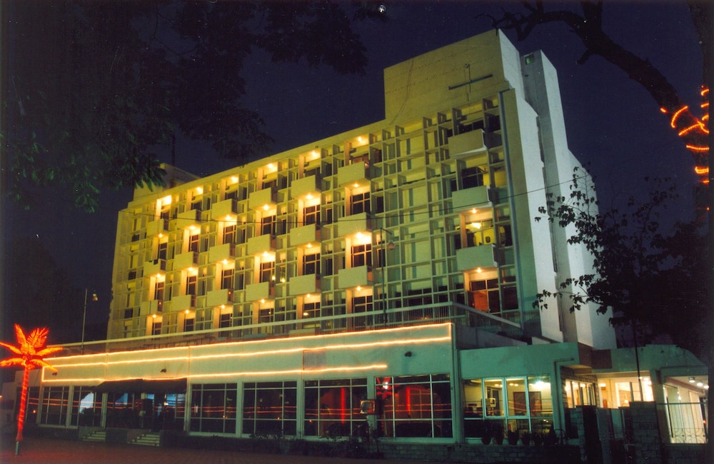 Hotel Satya Ashoka in Jabalpur, India