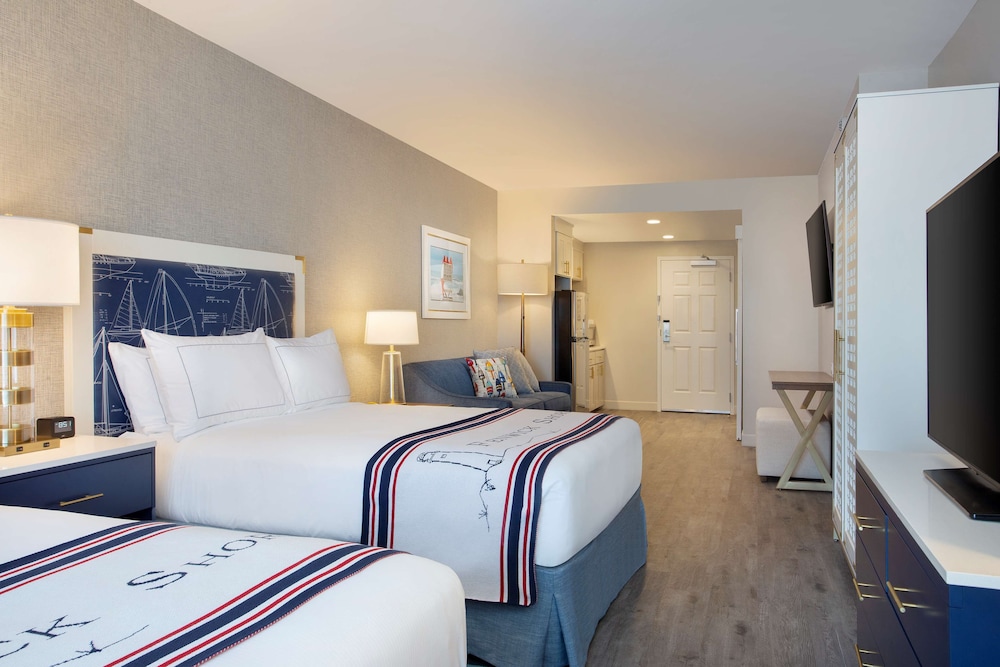 Fenwick Shores Tapestry Collection by Hilton - photo 18