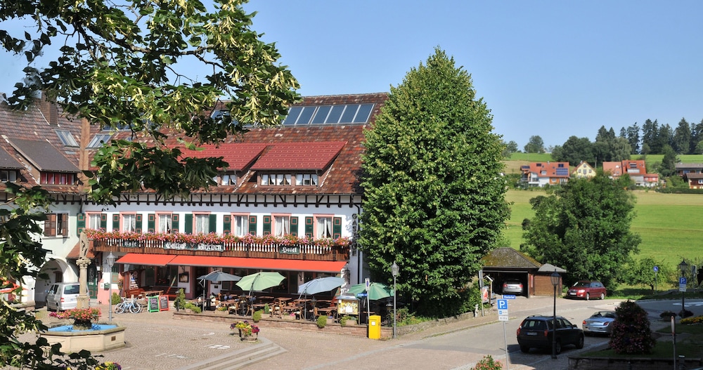 Gasthof Hirschen — hotel in Sankt Peter