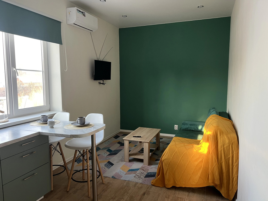 Posutochno Ryadom S Aeroportom Flat in Khabarovsk, Russia