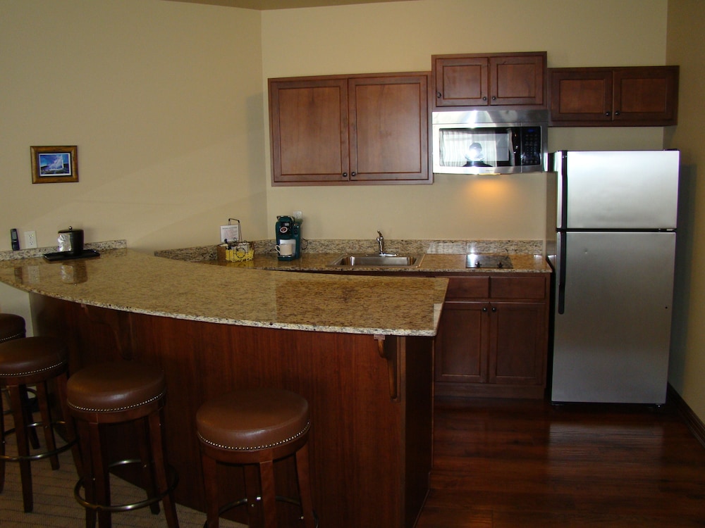 StoneCreek Lodge - photo 6