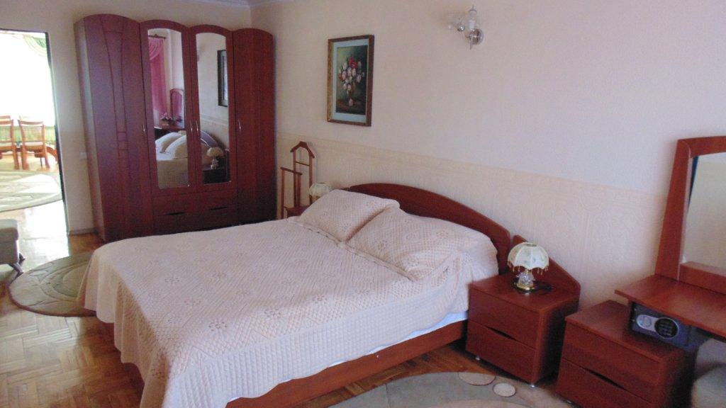 Nikopol Hotel in Shakhty, Russia