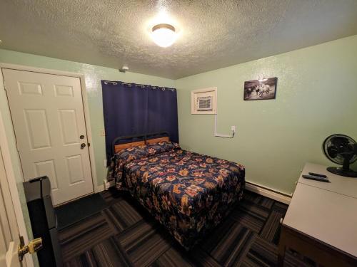 Tour Inn Motel - photo 26