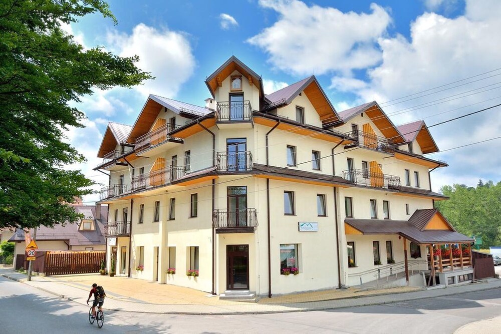 La Cense de Baudecet - carbon neutral hotel in Gembloux