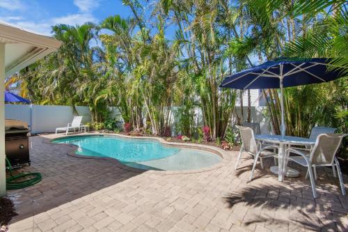 Sun Daze - carbon neutral hotel in Holmes Beach