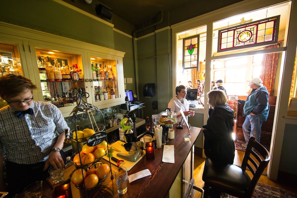 McMenamins Grand Lodge - photo 110