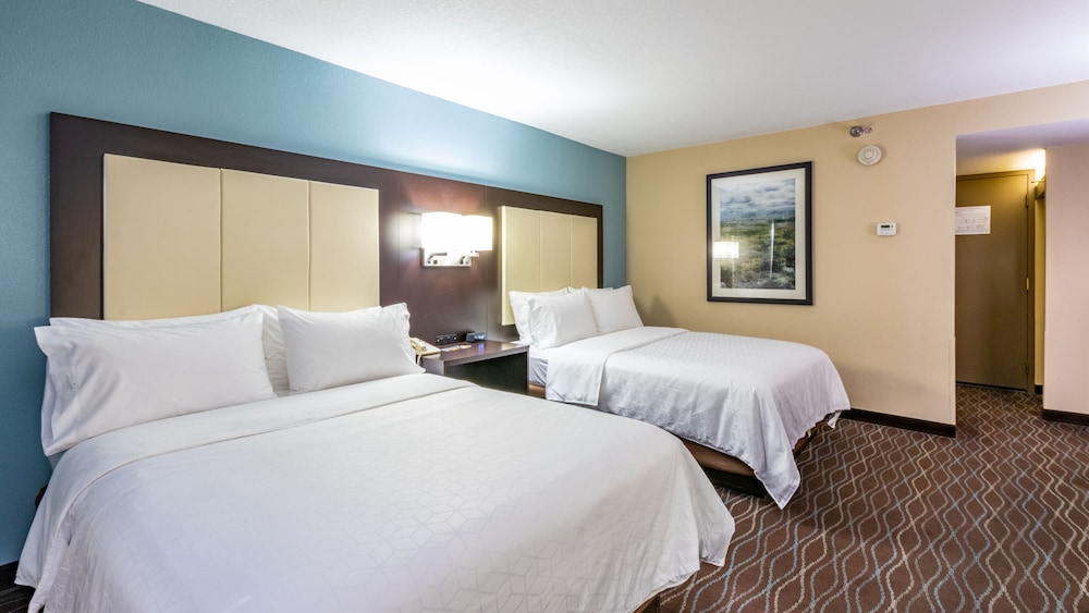 Holiday Inn Express Boise University Area by IHG - photo 22